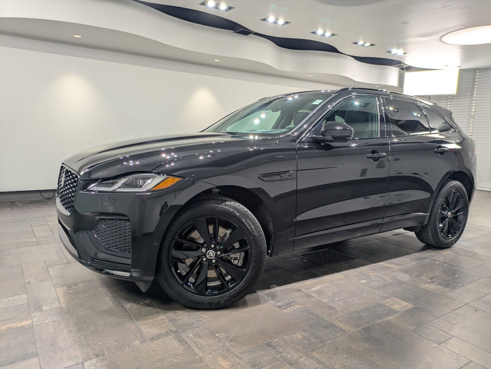 2026 Jaguar F-Pace R-Dynamic S