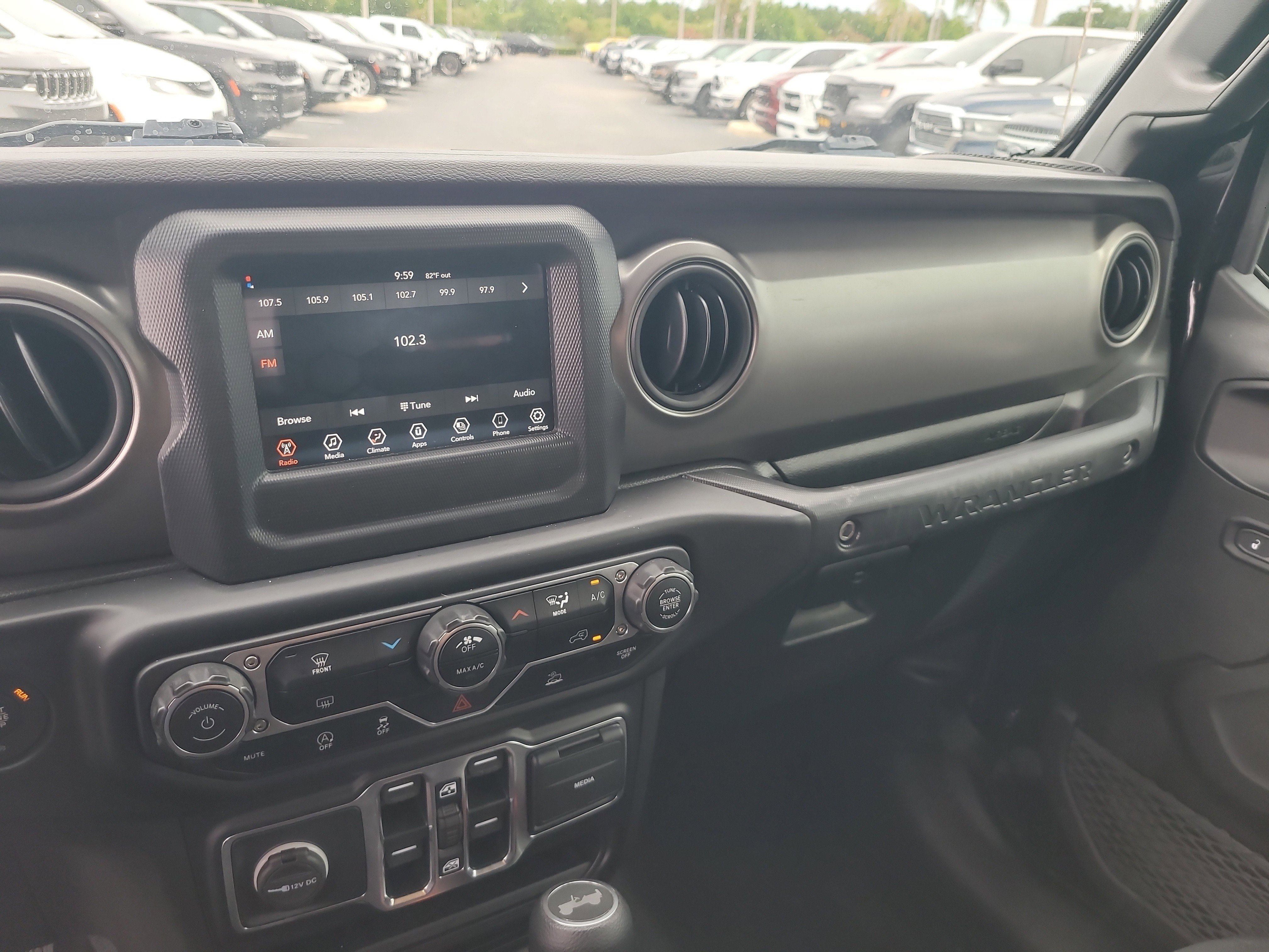 Used 2022 Black Clearcoat Jeep Unlimited Sport S image 19