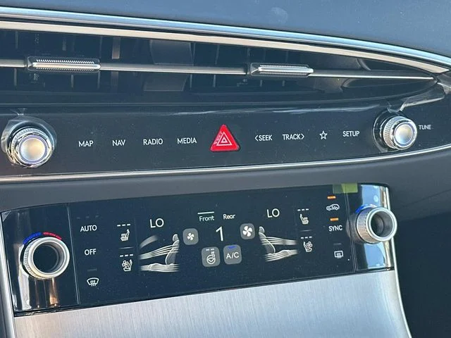 2026 GENESIS GV70 Sport Advanced - Photo 20