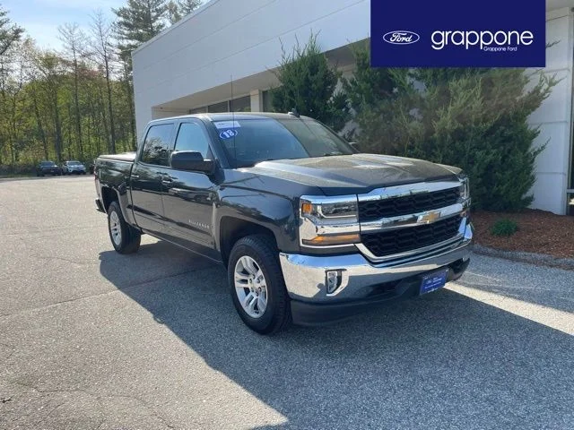 2018 Chevrolet Silverado 1500 LT 4X4 Crew Cab Short Box's photo