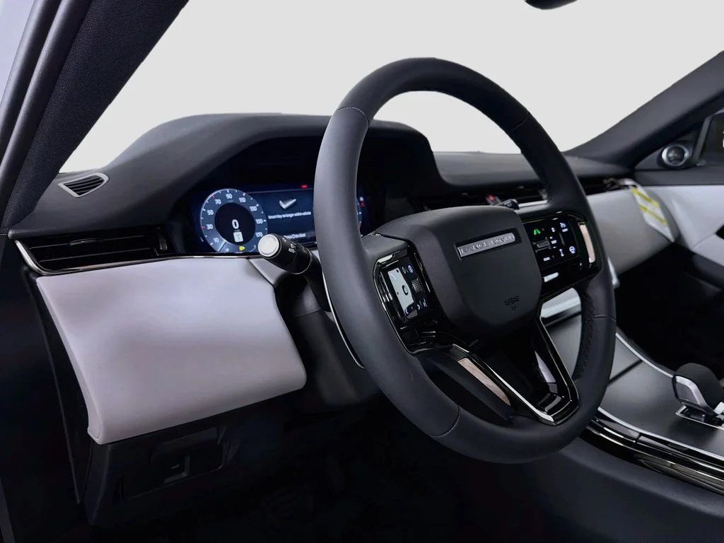 New 2026 Fuji White Land Rover S image 9