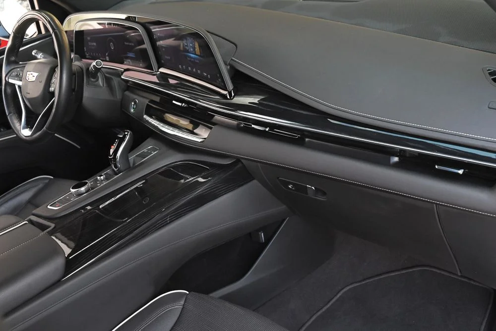 Used 2023 Black Cadillac Sport image 11