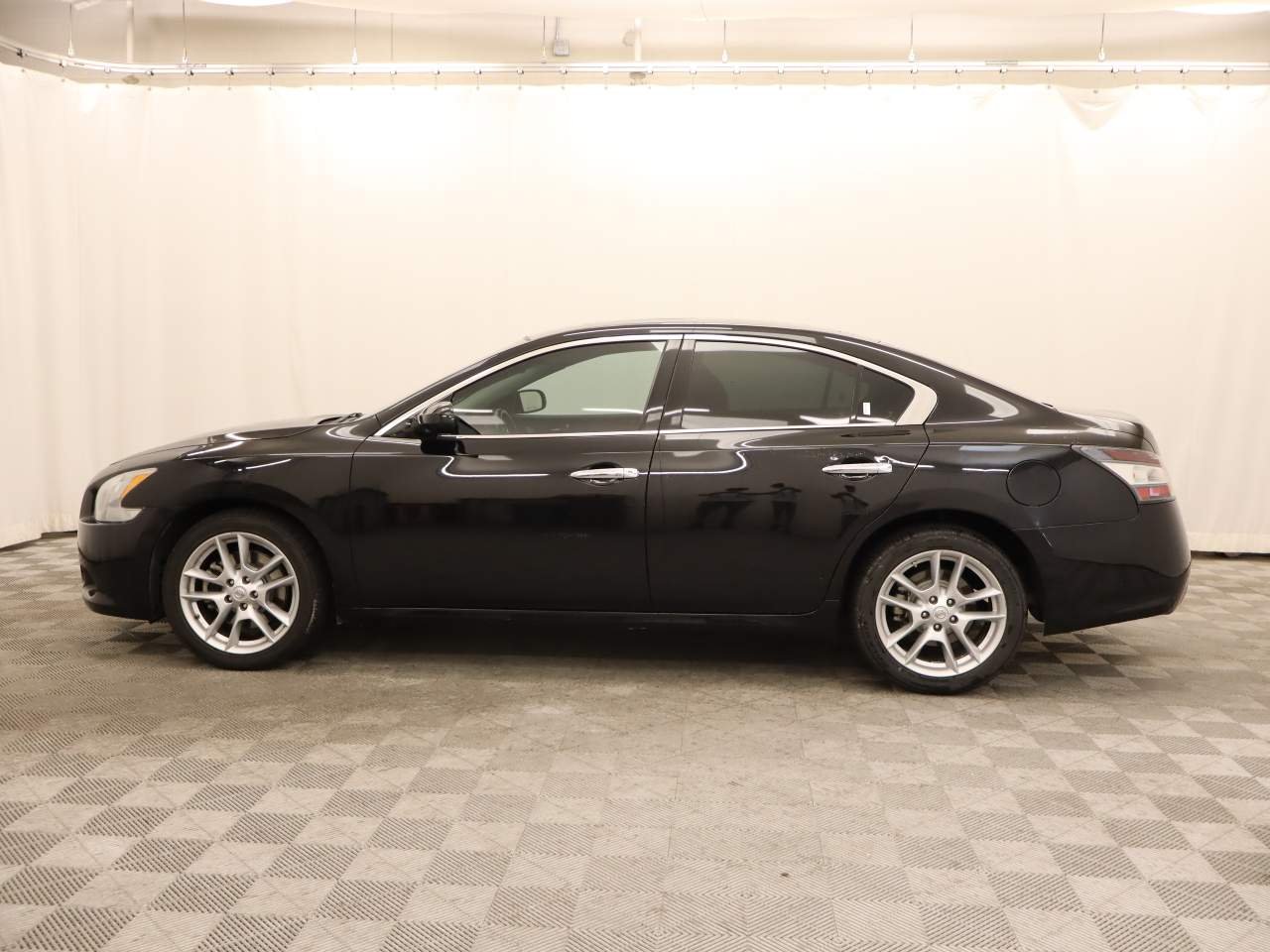 Used 2014 Nissan Maxima S with VIN 1N4AA5AP9EC489326 for sale in Scottsdale, AZ
