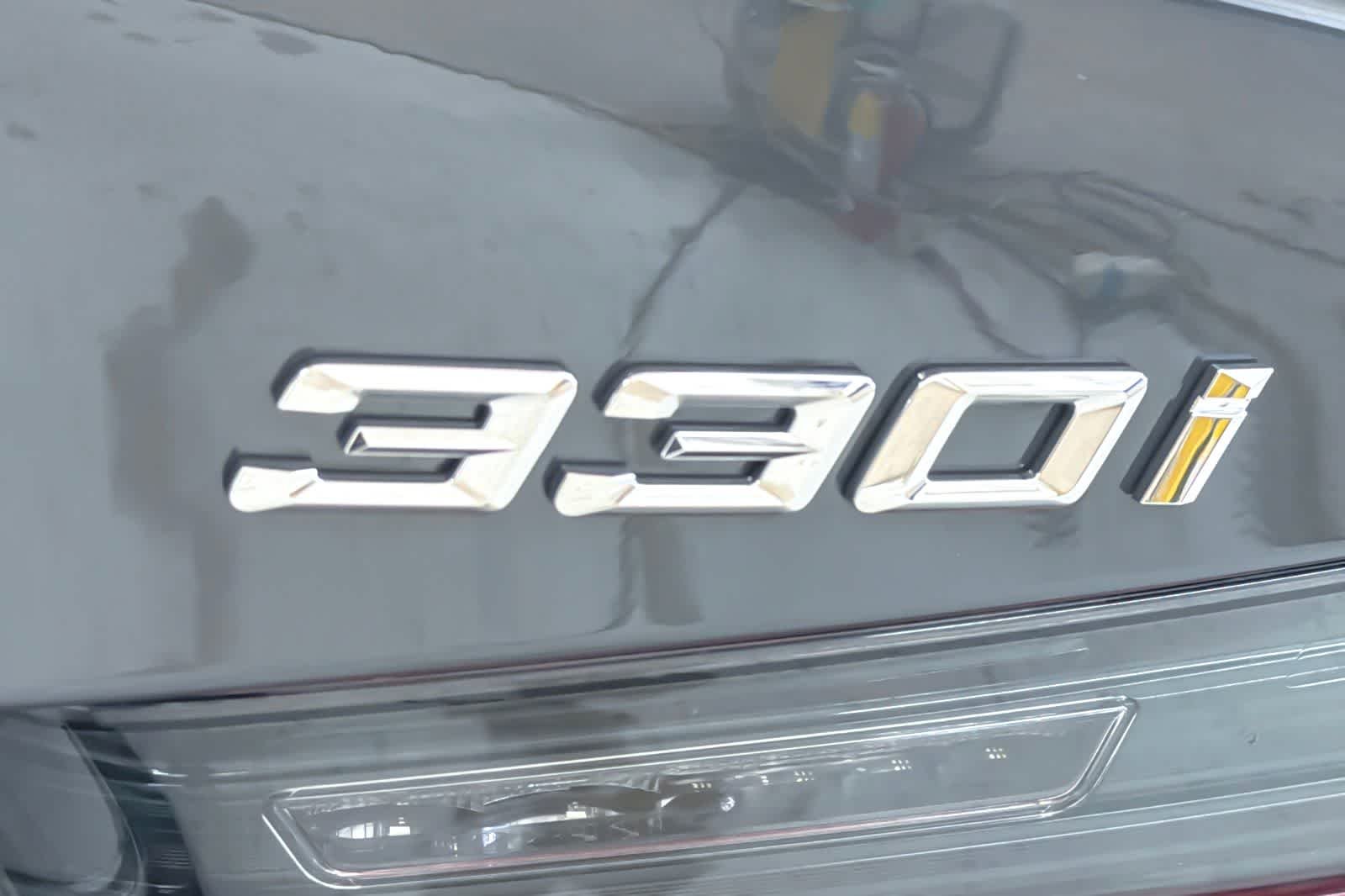 New 2026 Dravit Grey Metallic BMW 330i image 25