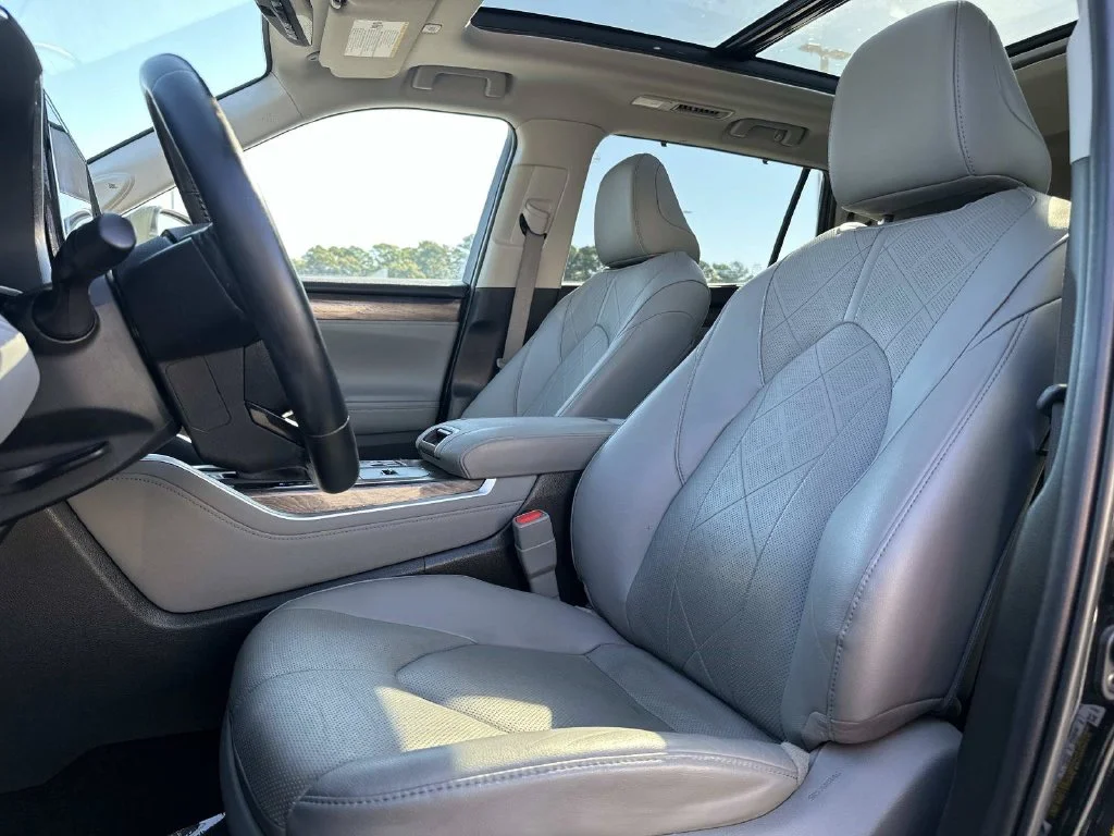 Certified Used 2023 Black Toyota Platinum image 27
