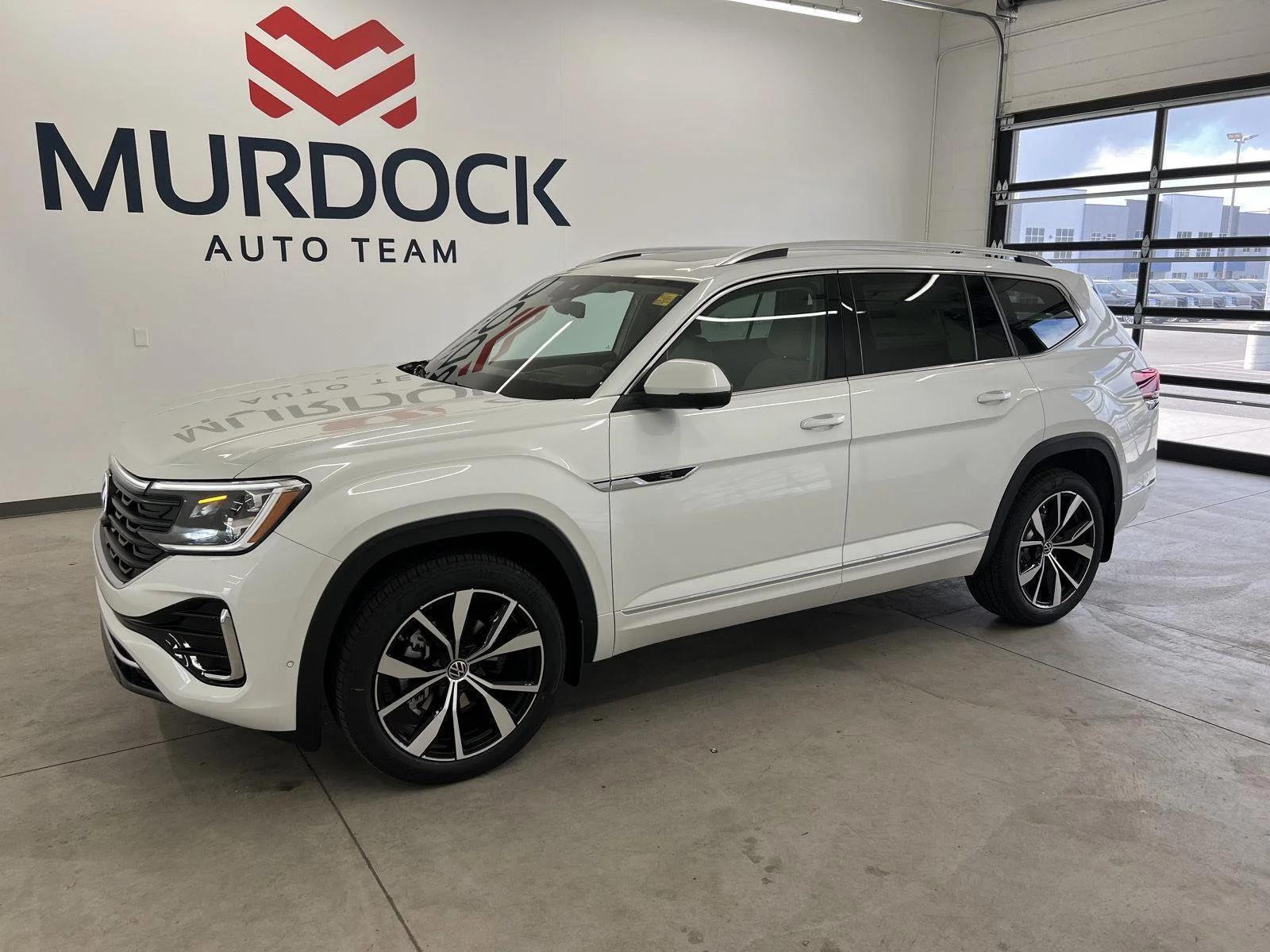 2026 Volkswagen Atlas 2.0T SEL Premium R-Line 4MOTION's photo