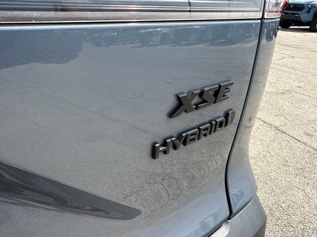 Used 2024  Toyota Hybrid XSE image 36