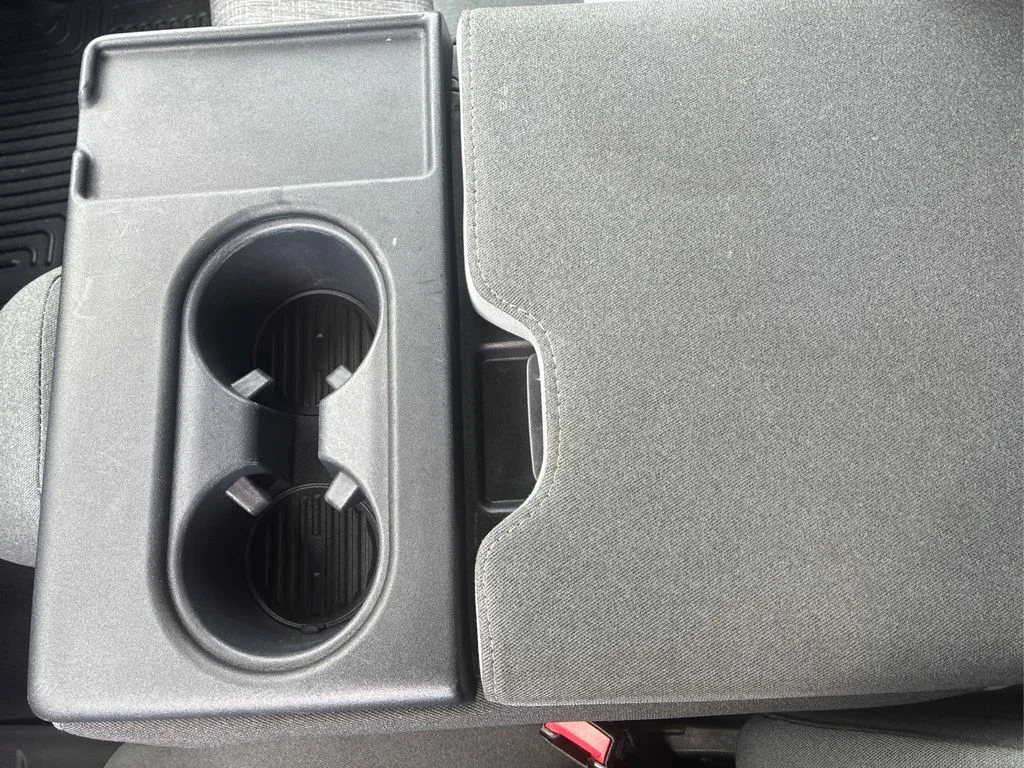 Used 2023  Ford XLT image 12