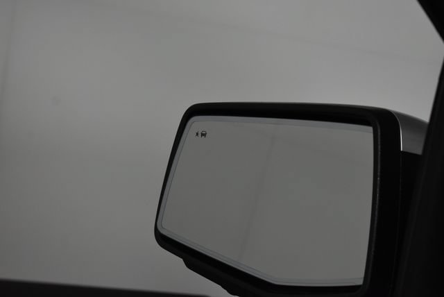 2022 Chevrolet Silverado 1500 High Country - Photo 26