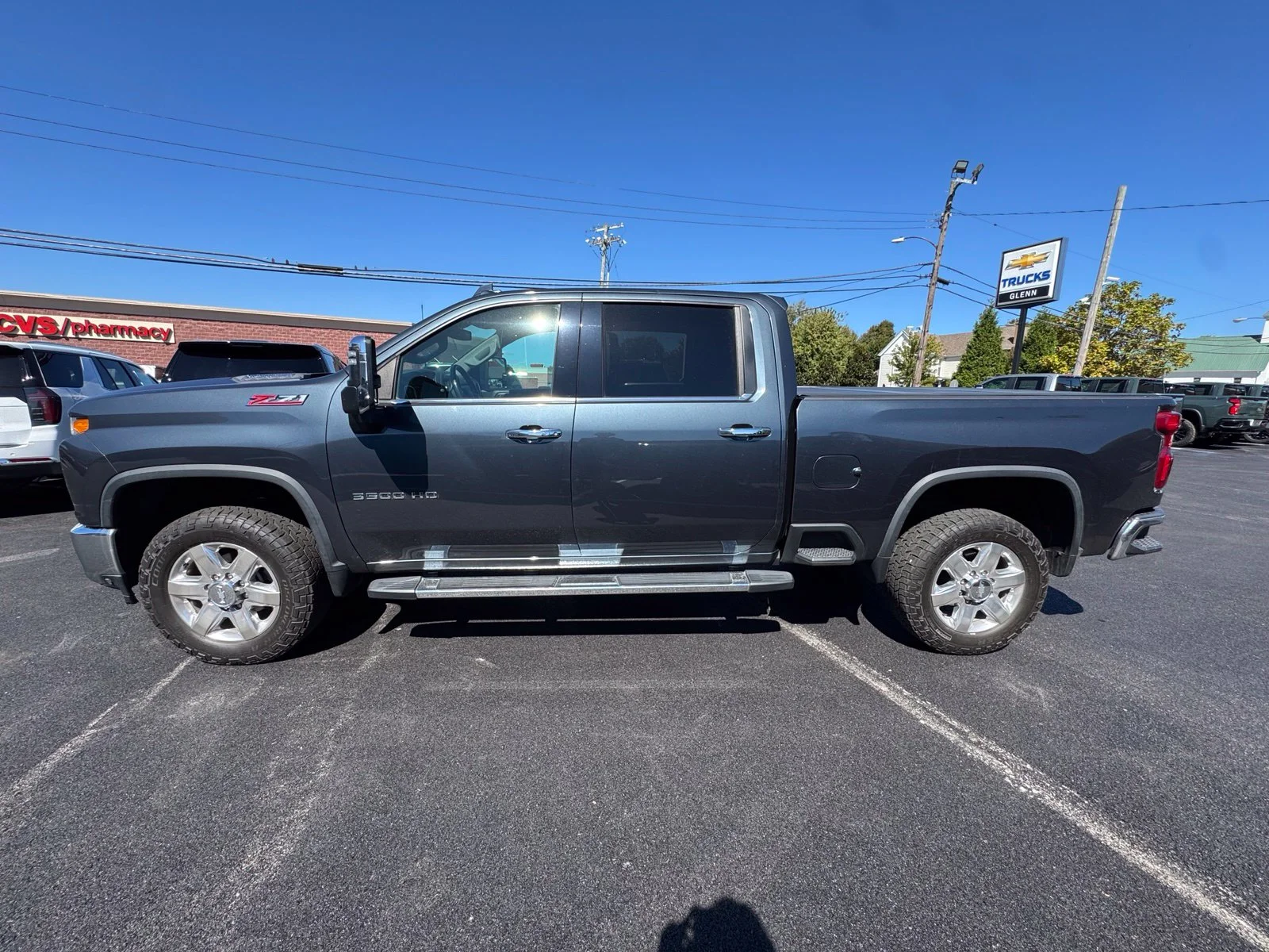 Used 2020 Gray Chevrolet LTZ image 3