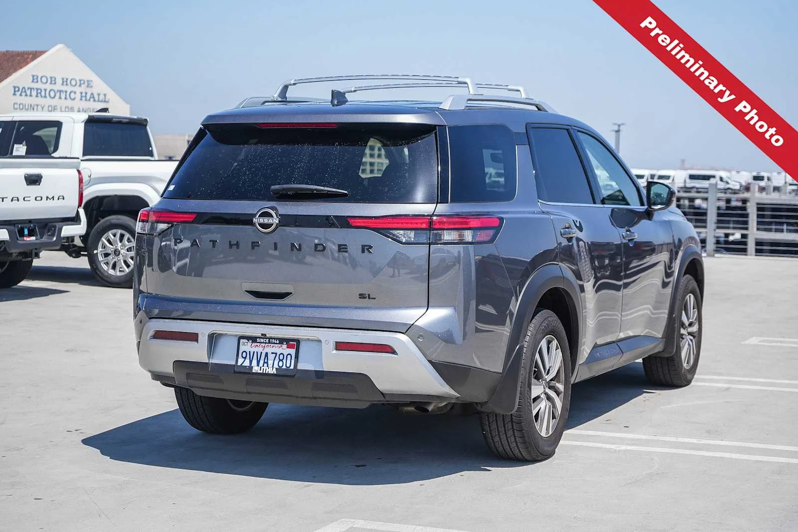 Certified Used 2025 Gun Metallic Nissan SL image 6