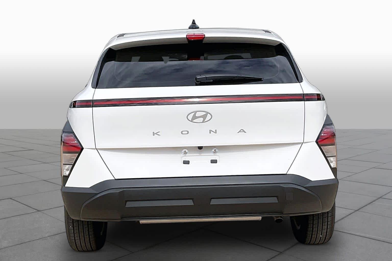 Pre-Owned 2026 Hyundai Kona SE