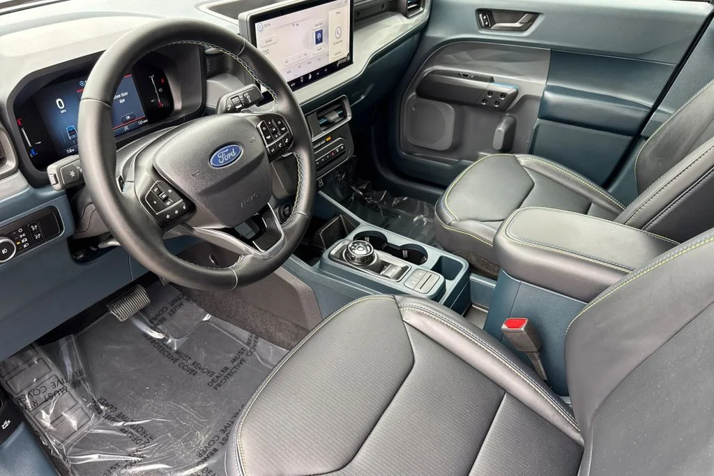 New 2026 Gray Metallic Ford Lobo™ image 10