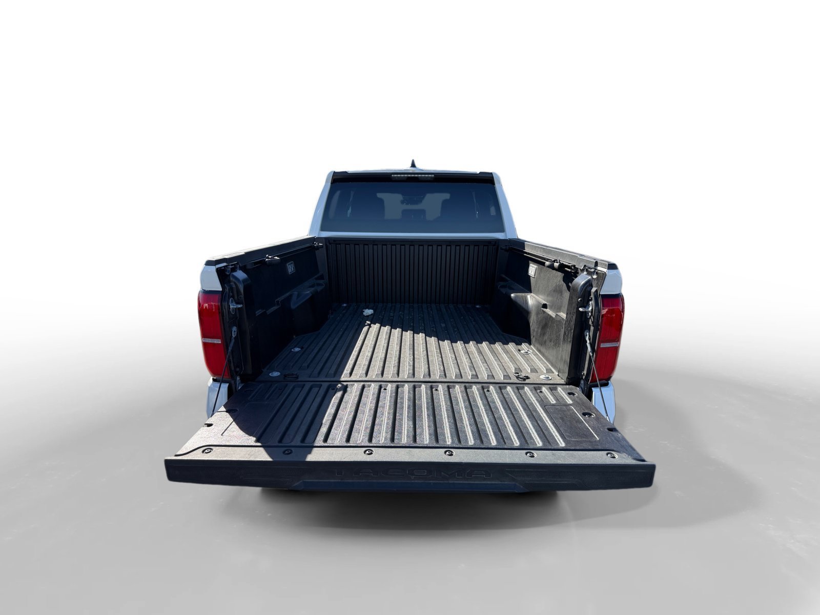 Used 2025 Ice Toyota SR5 image 17