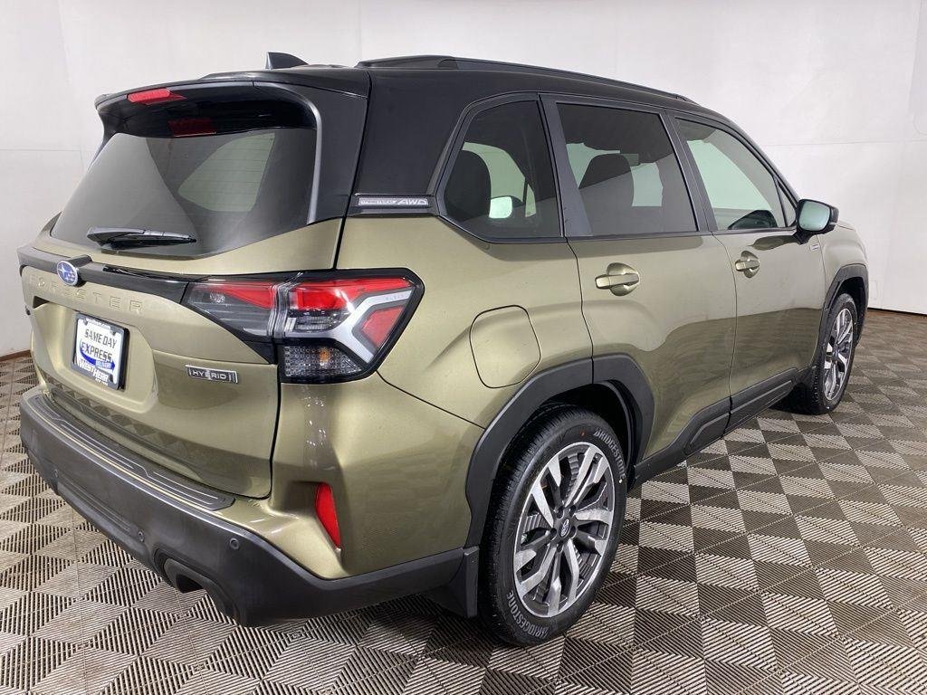 2025 Subaru Forester Touring - Photo 6