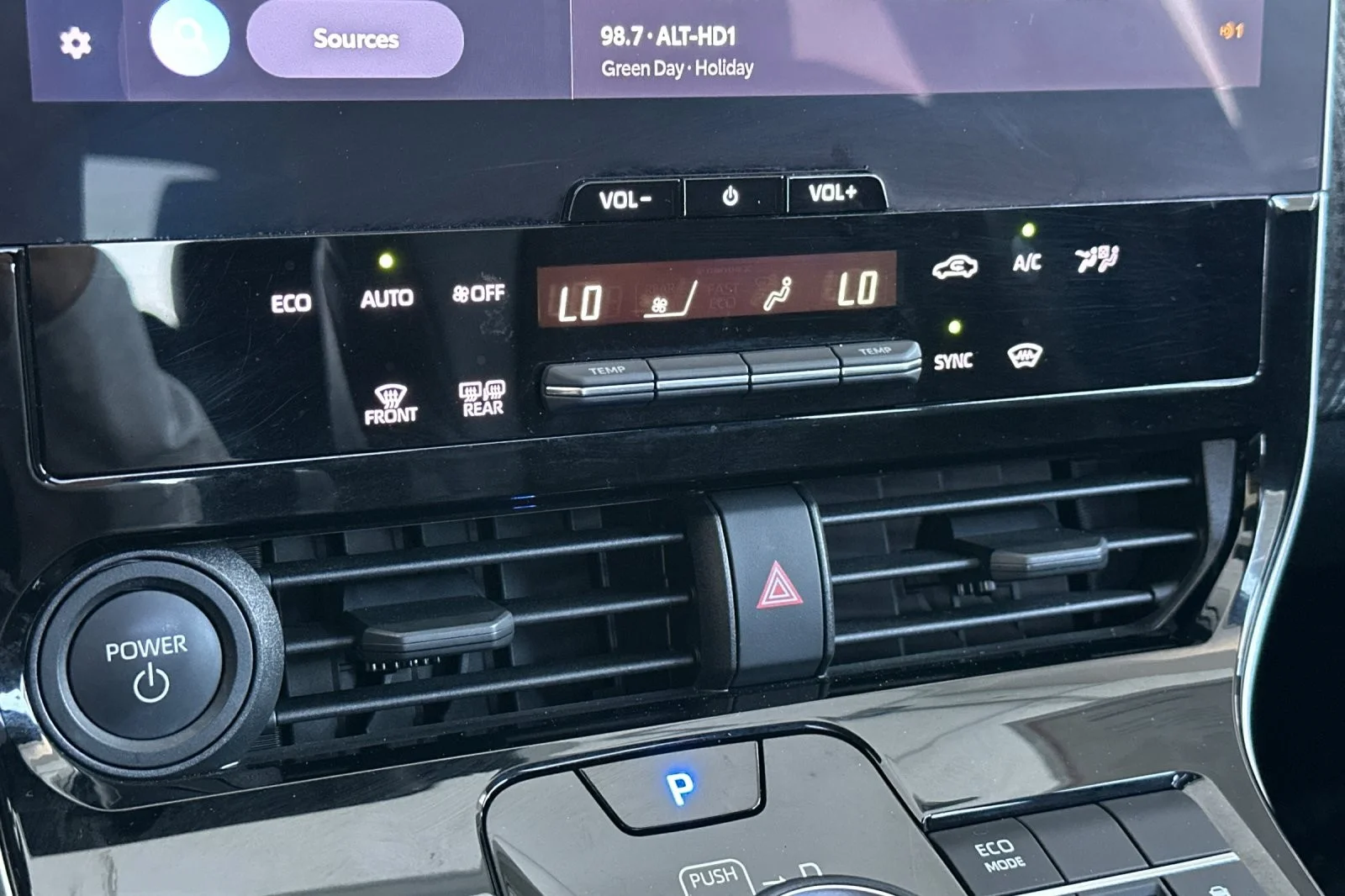 Certified Used 2023 PRECIOUS METAL Toyota XLE image 19