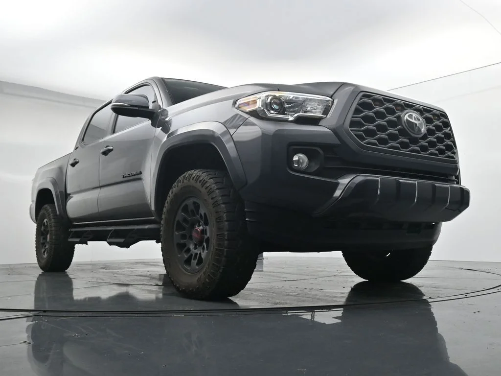 Used 2021  Toyota TRD Sport image 18