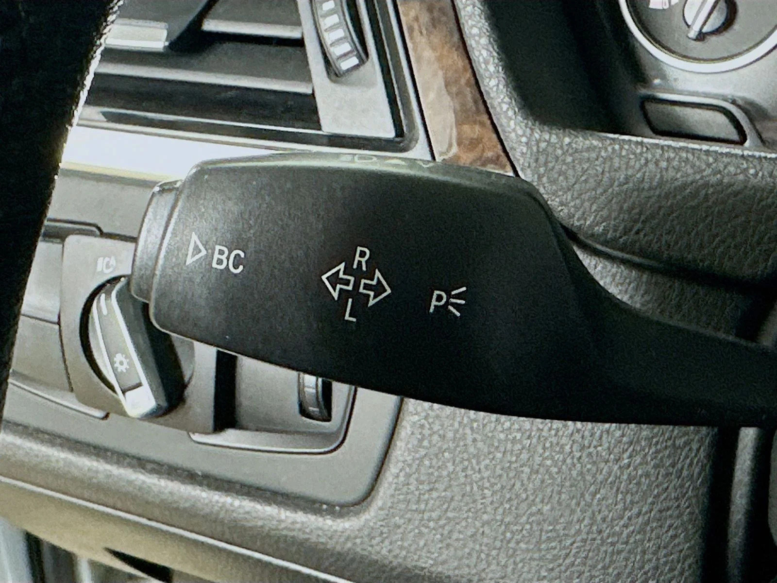 Used 2014 Silver BMW  image 20
