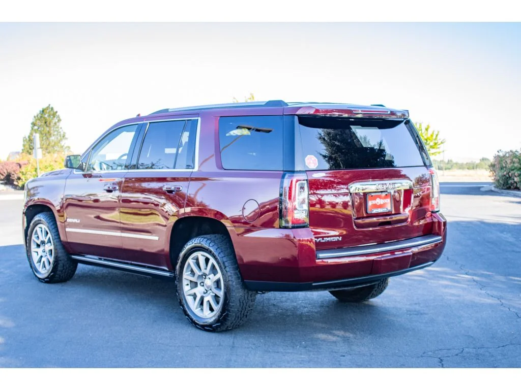 Used 2020 Crimson Red Tintcoat GMC Denali image 6