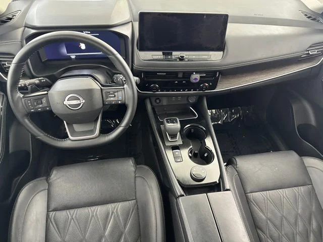 Certified Used 2025 Black Nissan Platinum image 22