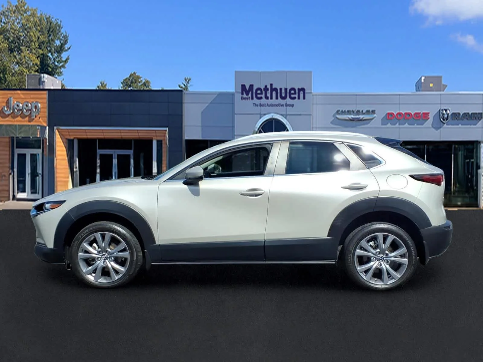 Used 2023 Platinum Quartz Metallic Mazda 2.5 S Preferred Package image 8