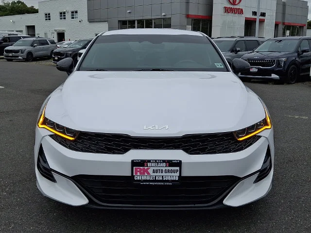 Certified Used 2024 White Kia GT-Line image 3