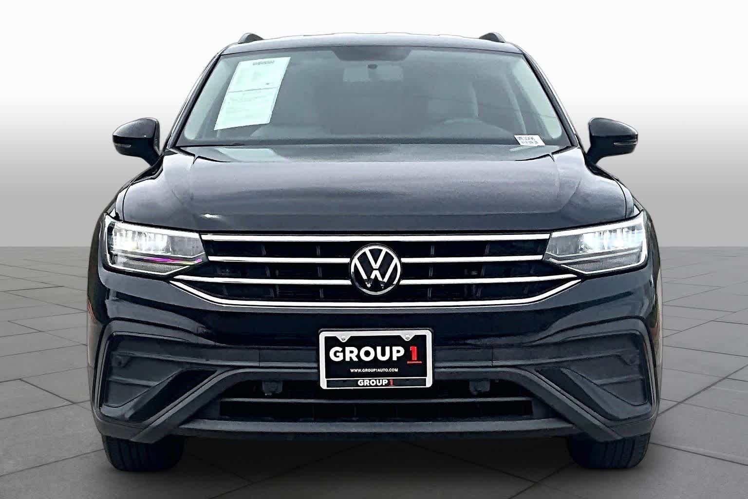 Used 2022 Deep Black Pearl Volkswagen S image 4