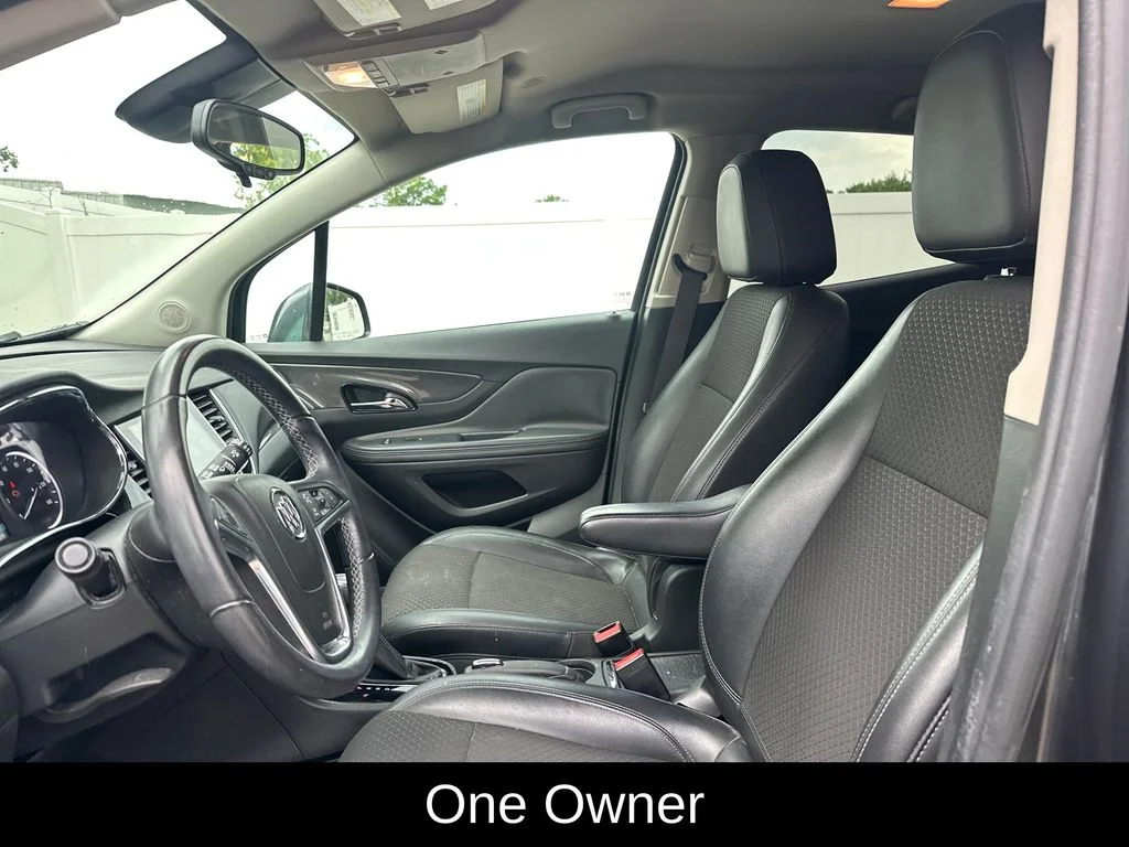 Used 2018 Gray Buick Preferred image 7