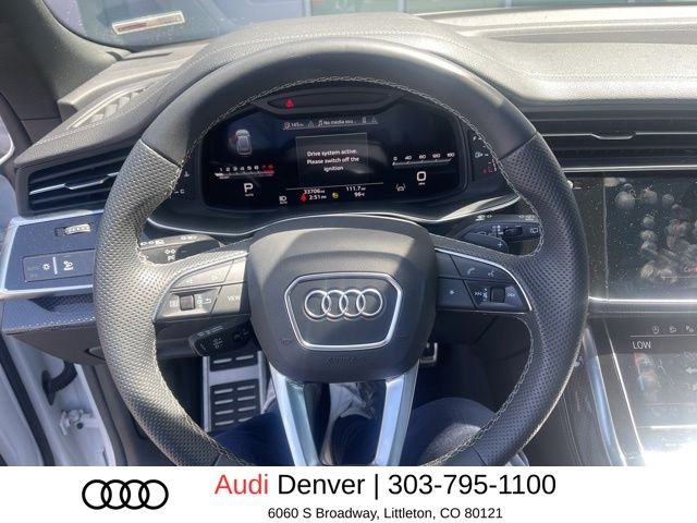 Used 2023 White Audi 4.0T Prestige image 4