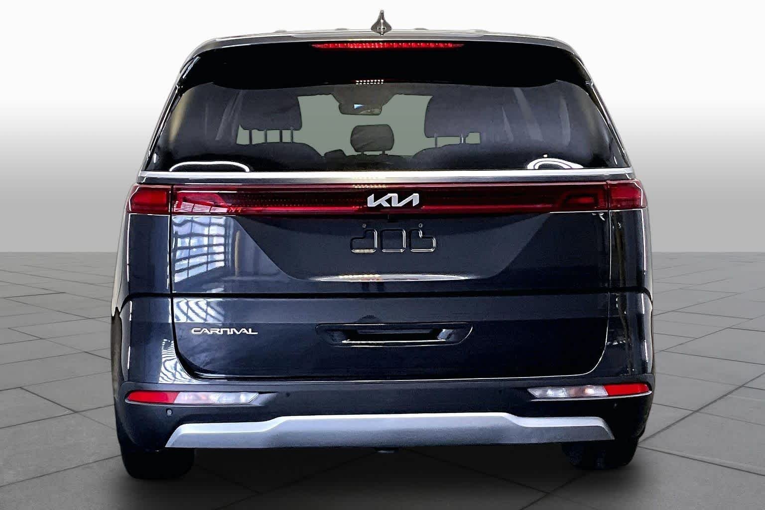 Used 2023 Panthera Metal Kia LX image 5