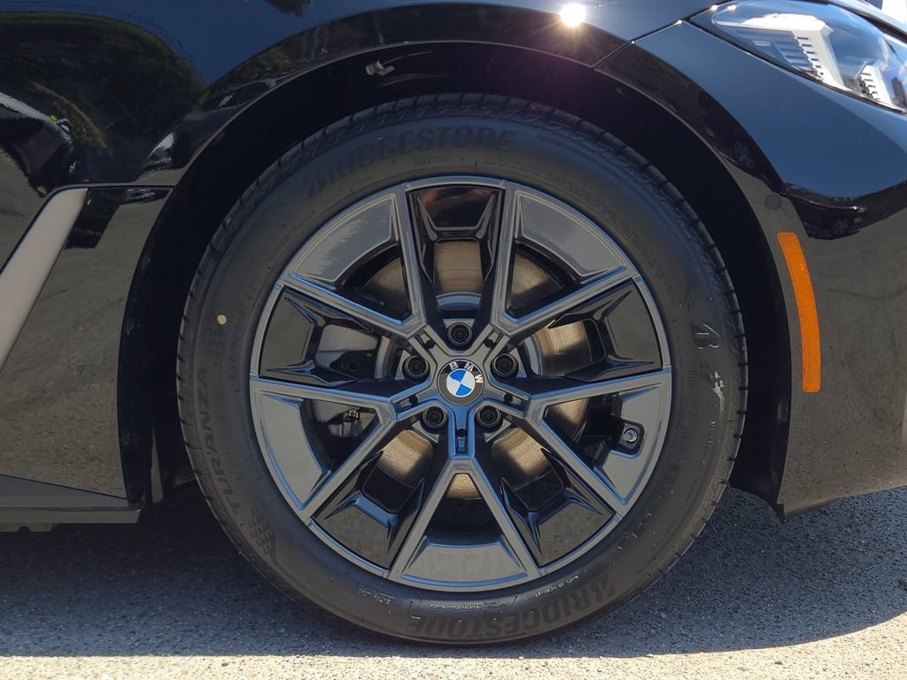 New 2026 Jet Black BMW eDrive40 image 7