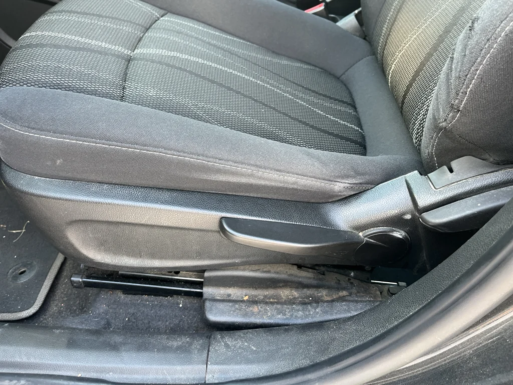 Used 2016 Nightfall Gray Metallic Chevrolet LT image 11