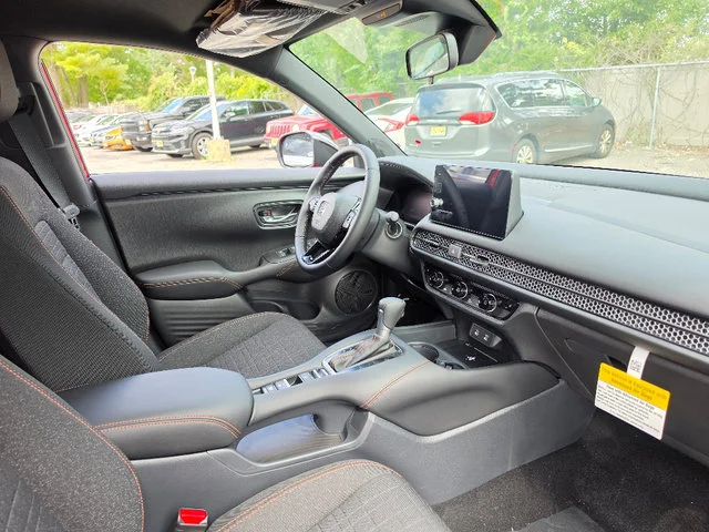 2027 Honda HR-V Sport - Photo 12