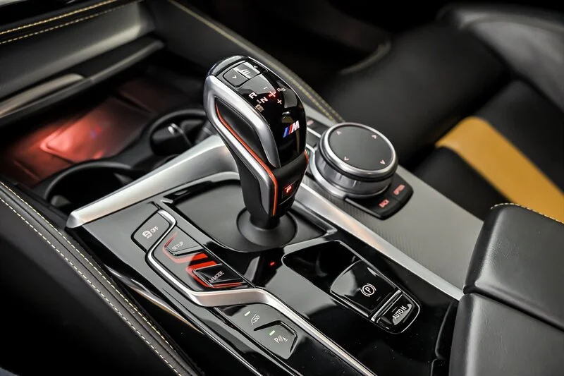 Used 2021 Alpine White BMW COMPETITION image 29