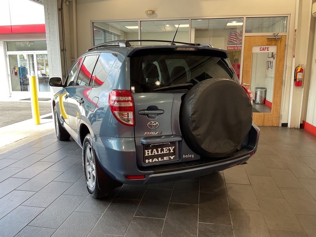 Used 2012 Blue Toyota Base image 6