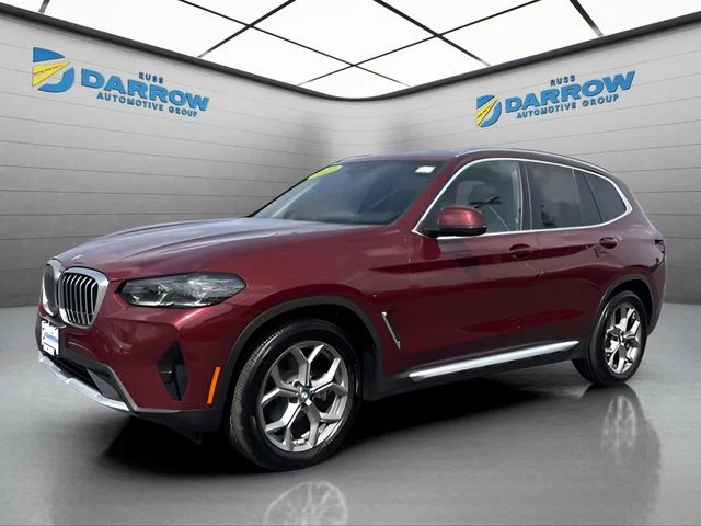 Used 2022 Red BMW xDrive30i image 1