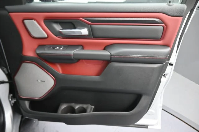 New 2026 Silver Zynith Exterior Paint RAM Rebel image 19