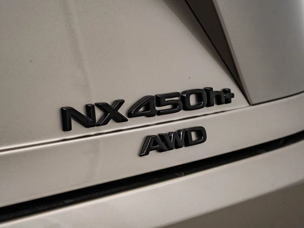 New 2026 Atomic Silver Lexus 450h+ Luxury image 17