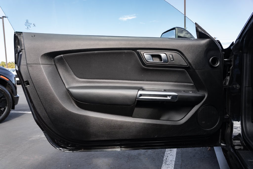 Used 2022 Purple Ford GT image 19