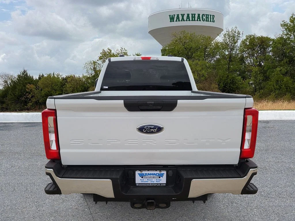 Used 2024 White Ford XLT image 4
