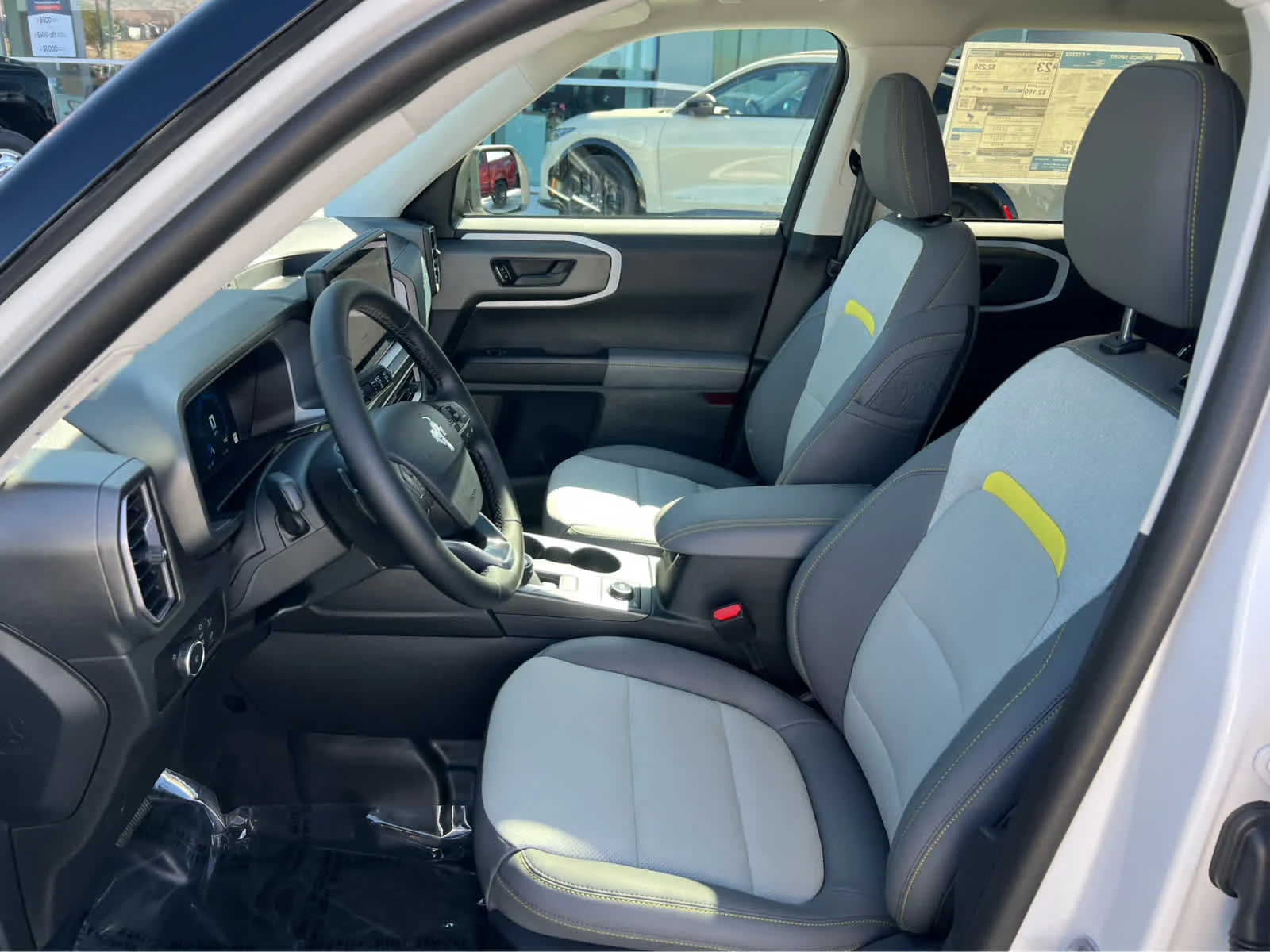 New 2026 Oxford White Ford Badlands® image 24