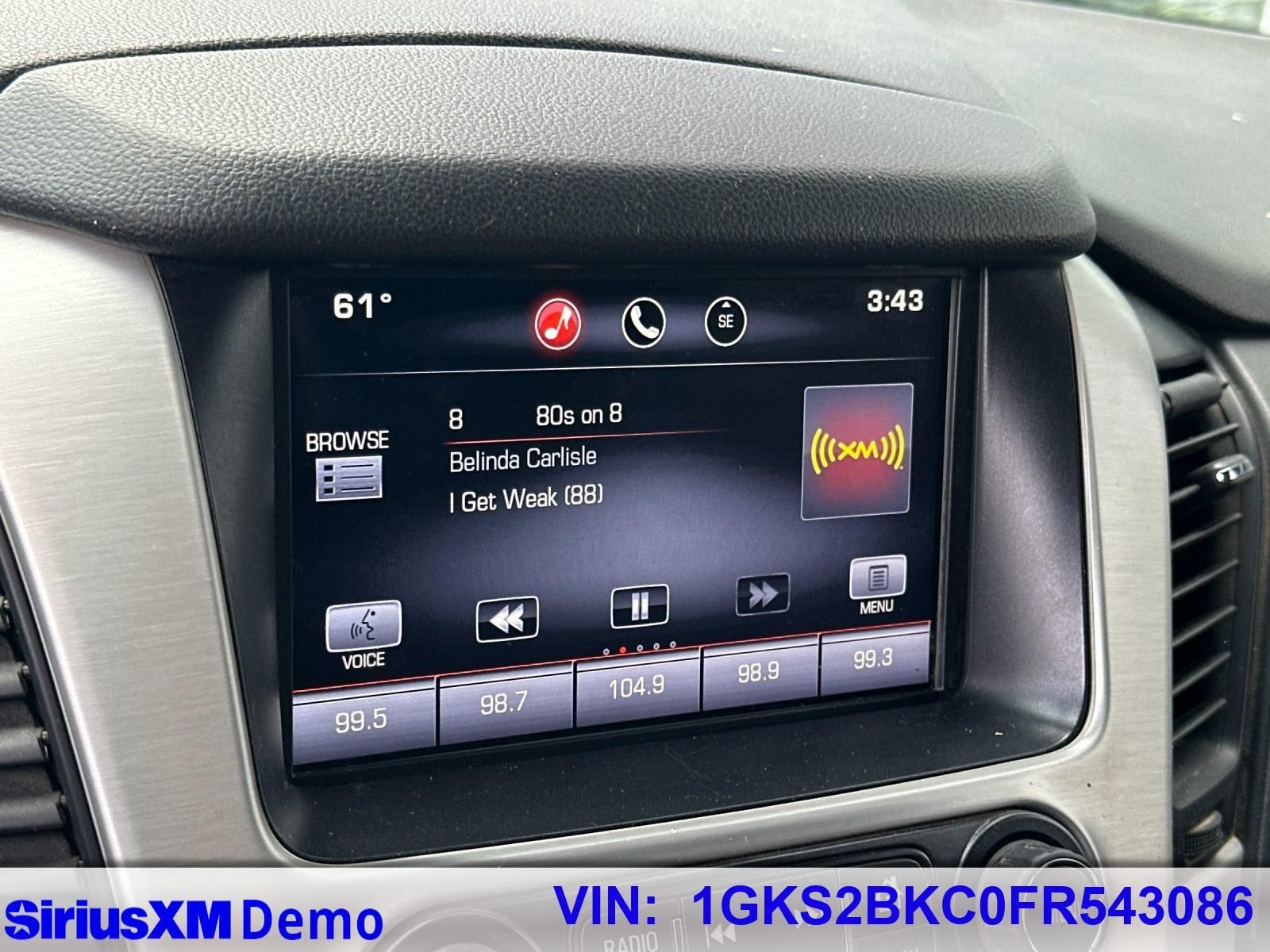 Used 2015 Iridium Metallic GMC SLT image 26