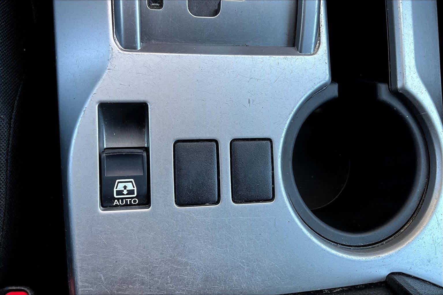 2016 Toyota 4Runner SR5 - Photo 34