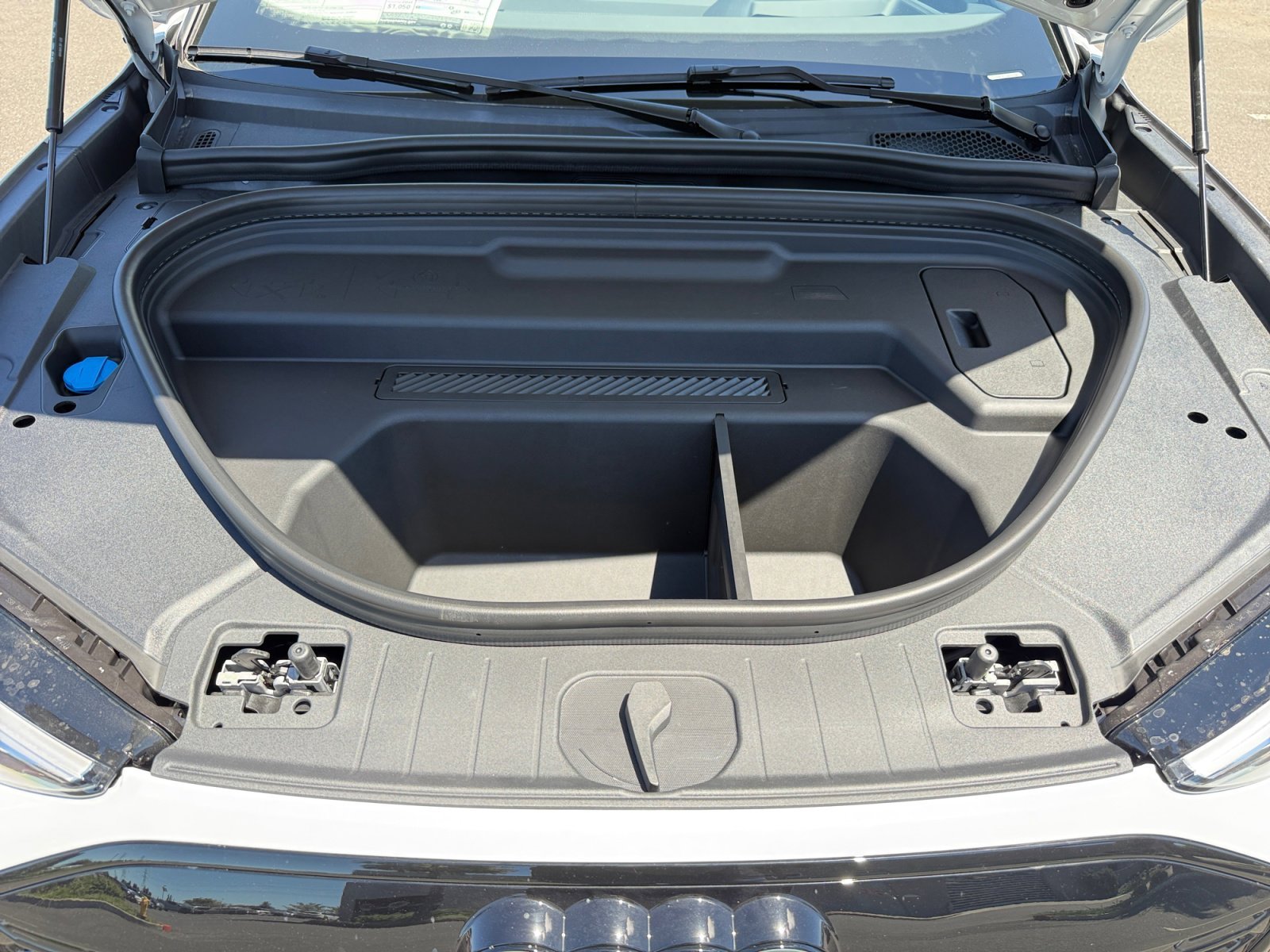 New 2027 Glacier White Metallic Audi Premium Plus quattro image 20