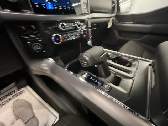 New 2026 Oxford White Ford XLT image 20