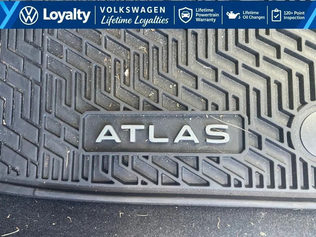 Used 2026 Green Volkswagen Peak Edition image 25