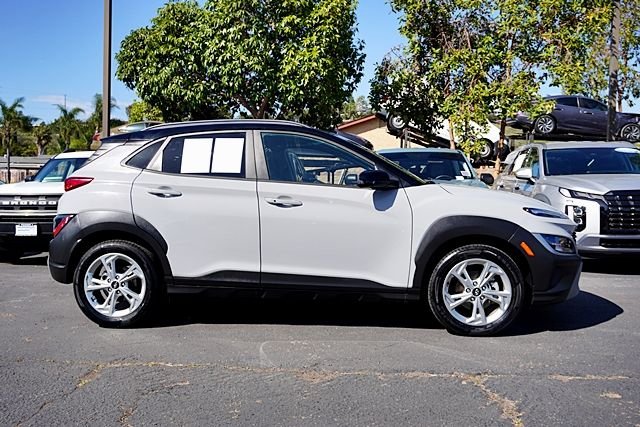 Used 2023 Silver Hyundai SEL image 6