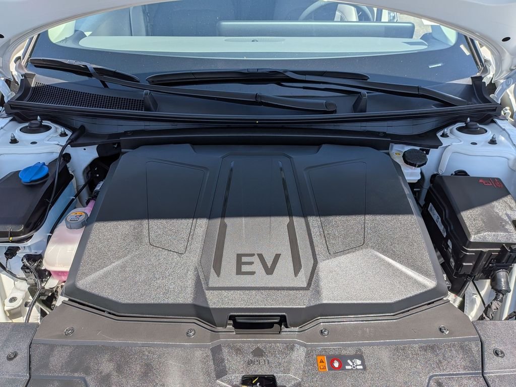 Certified Used 2026 White Hyundai SEL image 33