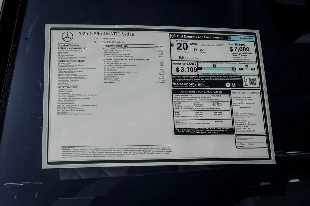 New 2026 MANUFAKTUR Moonlight White Metallic Mercedes-Benz S 580 image 25