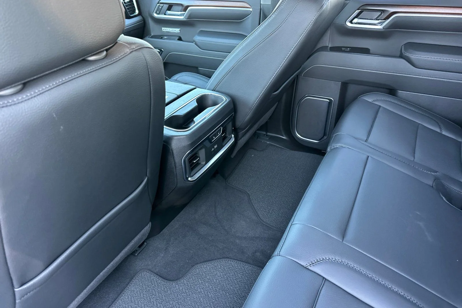 2026 GMC Sierra 1500 Denali - Photo 10